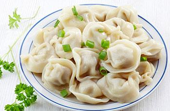 怎么煮餃子才能讓餡熟透，又不會(huì)煮破皮？